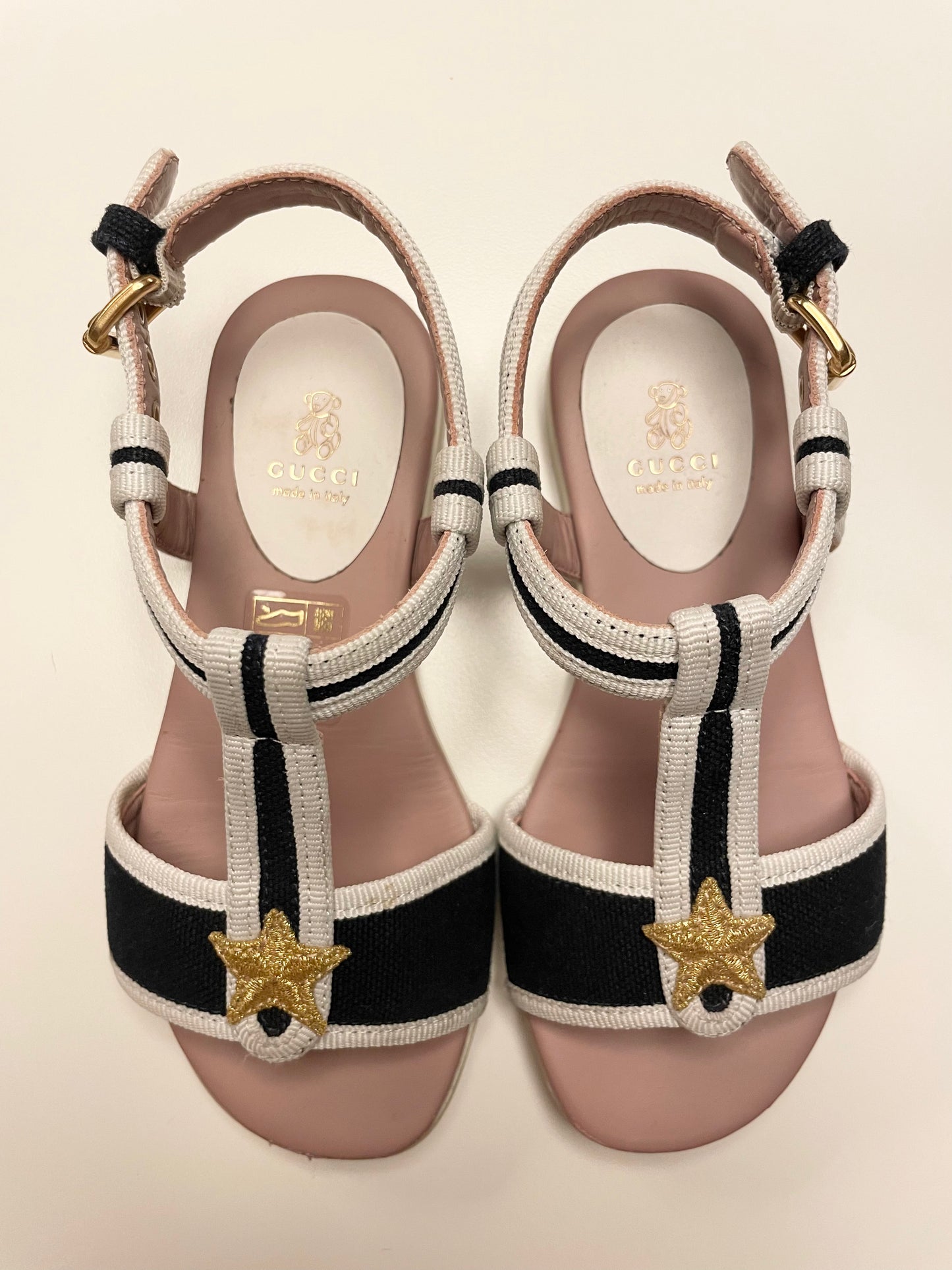 Marinblåa sandaler med guld stjärnor - Gucci strl. 25
