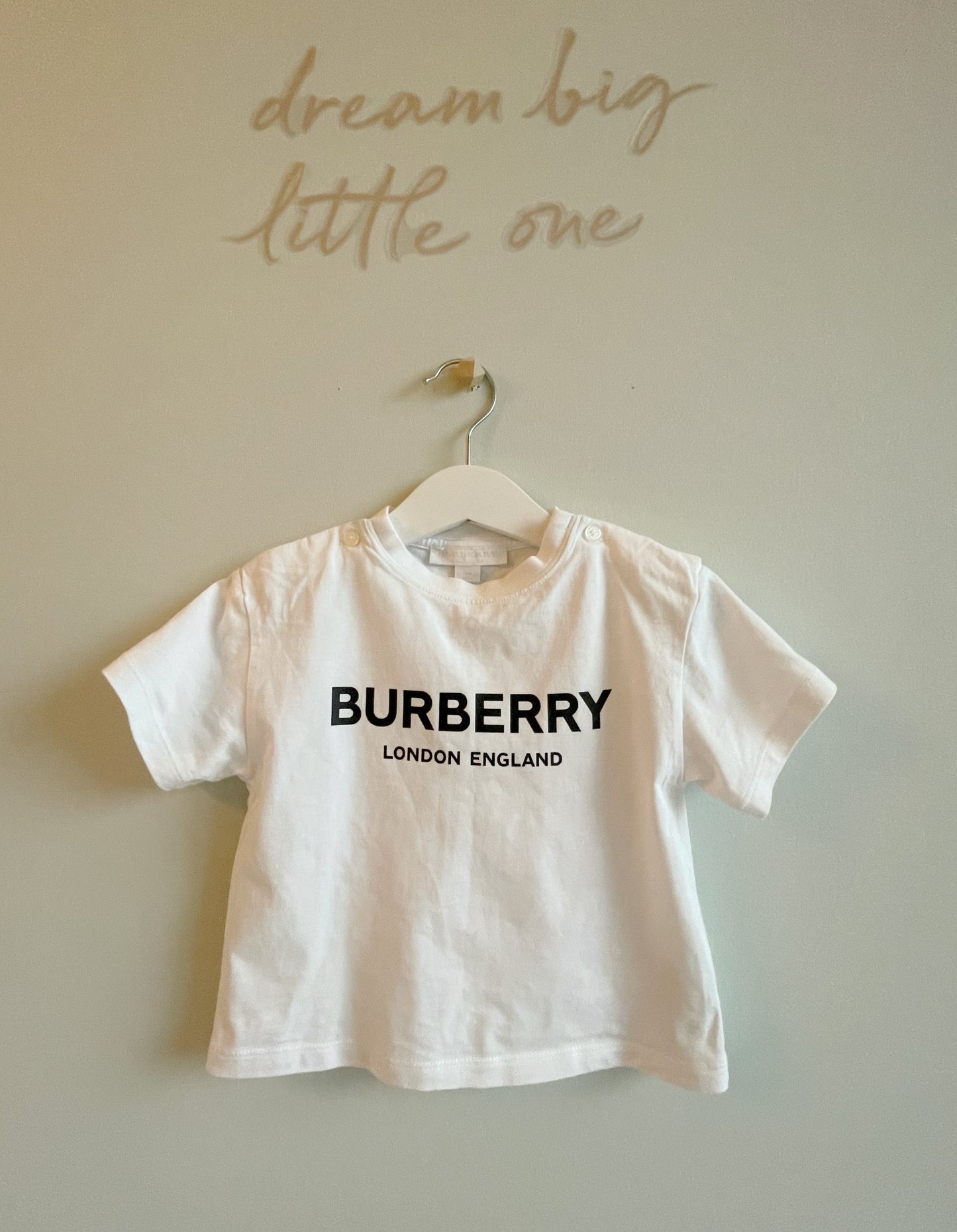 T-shirt med logga - Burberry strl. 86